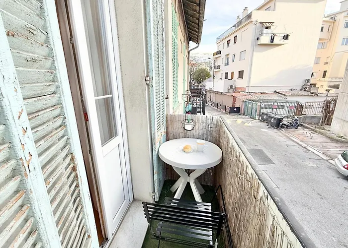 Le Palme D'or, 3 Pieces - Impasse Privee - 7 Pers *