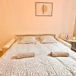 Le Palme D'or, 3 Pieces - Impasse Privee - 7 Pers *