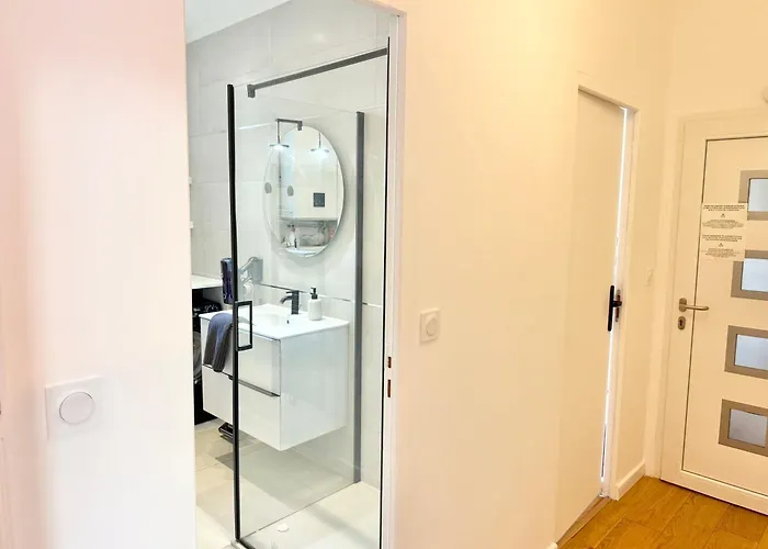 Le Palme D'or, 3 Pieces - Impasse Privee - 7 Pers